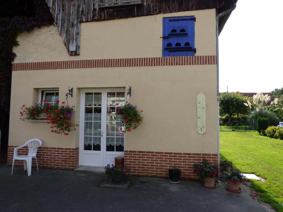 La Fontainoise Bed & Breakfast Fontaine-sur-Somme Exterior photo